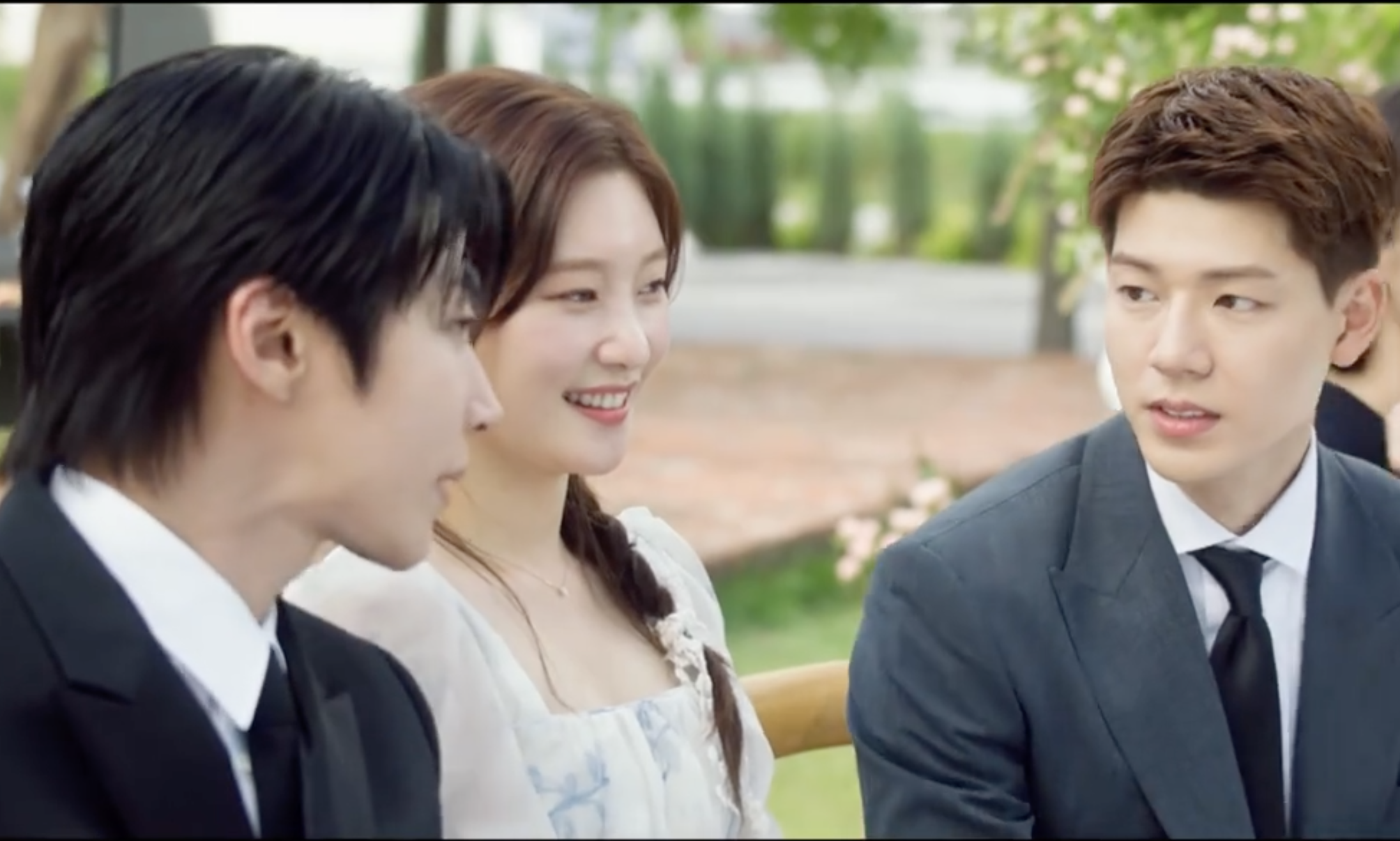 Hwang In Youp Kim San Ha Jung Chae Yeon Yun Ju Won Bae Hyeon Seong Kang Hae Jun Family by choice Viu original Kdrama Korean drama k drama online free ep 16